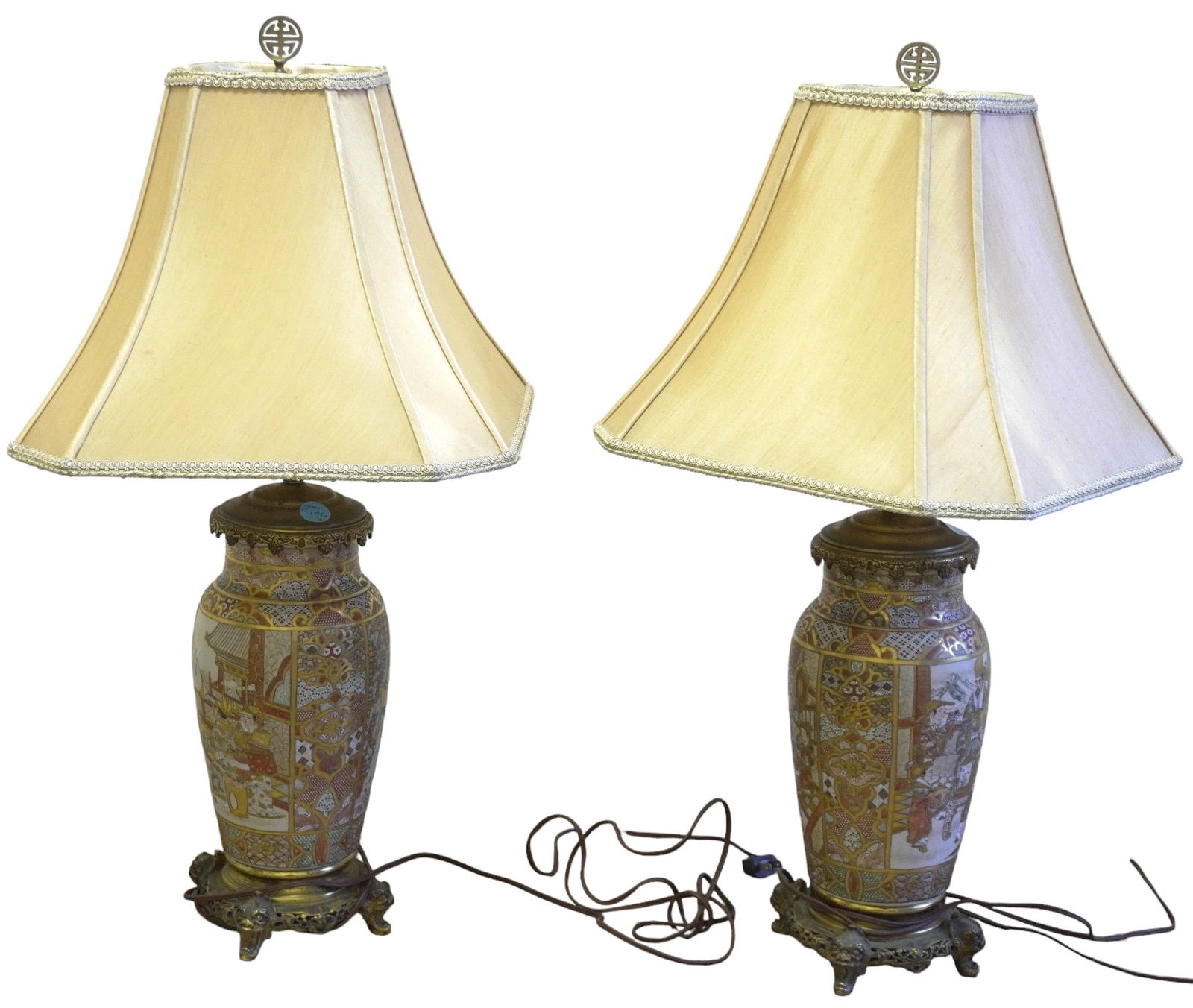 PAIR ANTIQUE JAPANESE MEIJI PERIOD LAMPS (1 of 8)