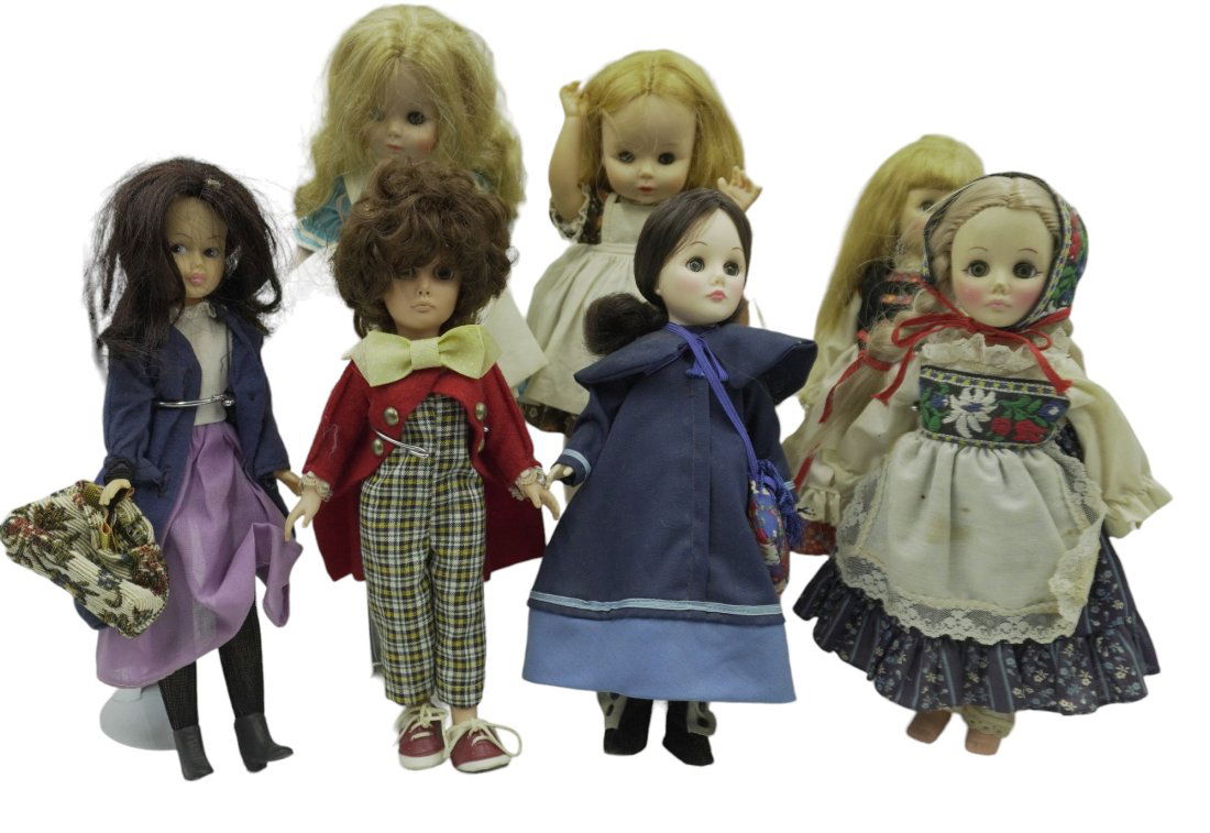 GROUP OF 7 VINTAGE EFFANBEE & MADAME ALEXANDER DOLLS (1 of 1)