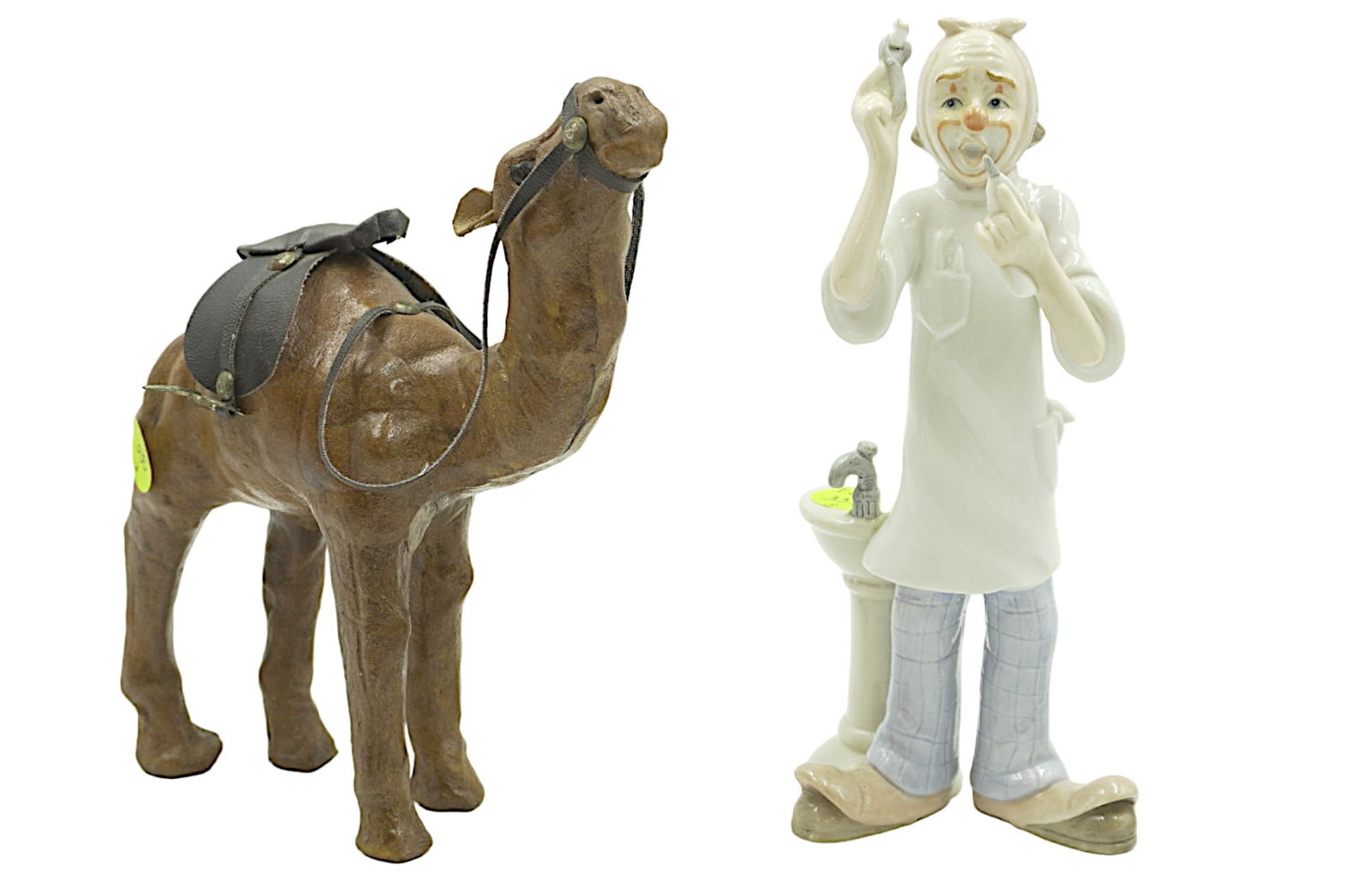 3 Pc LOT WEDGWOOD - LEFTON - CAMEL (1 of 8)