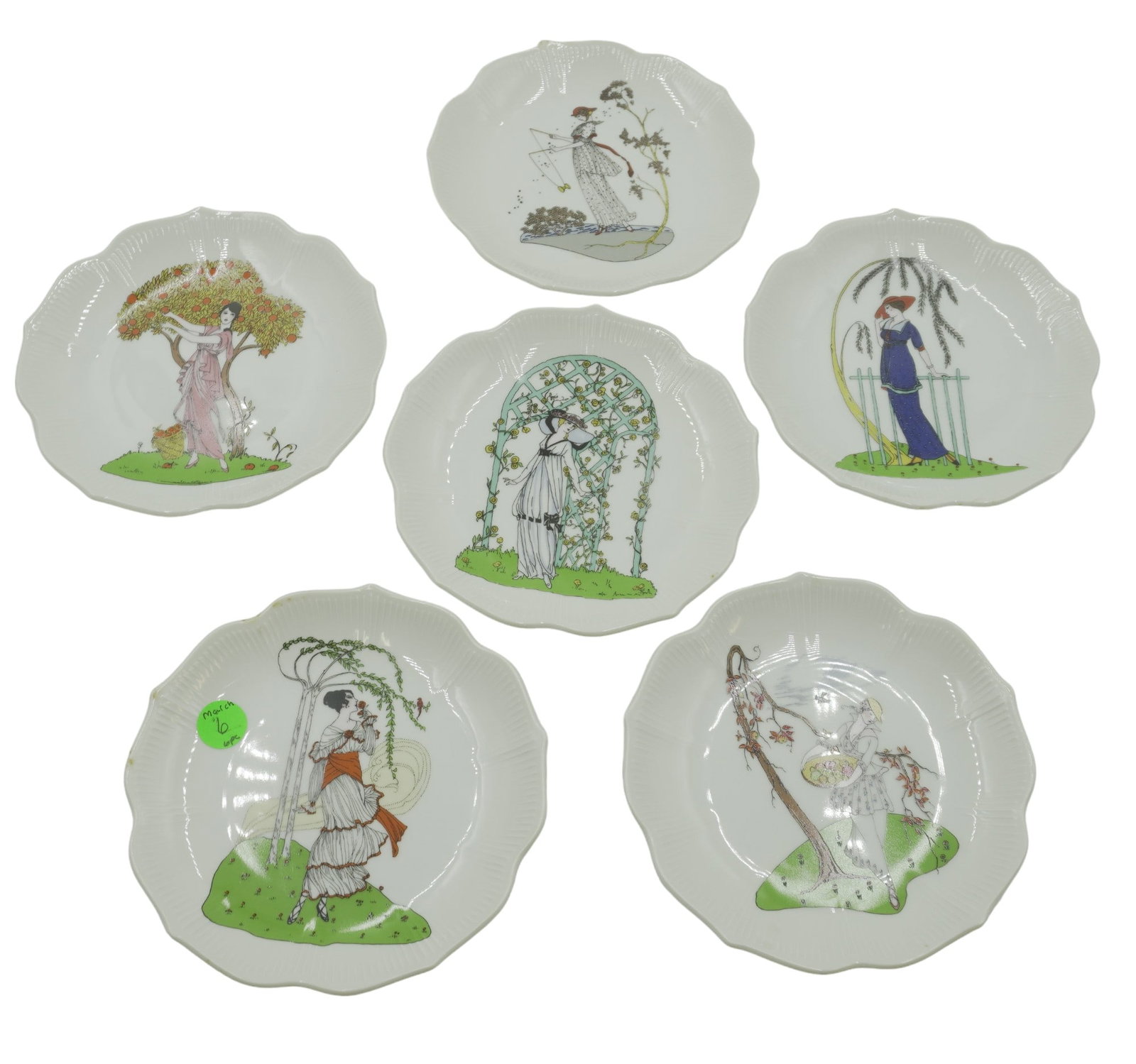 6 ANTIQUE ATLAS CHINA ART DECO DESSERT PLATES: 6 Atlas China American Art Deco Lotus Dessert / Canape Plates. Each 6"x6". Weight 2 lbs 4 oz.