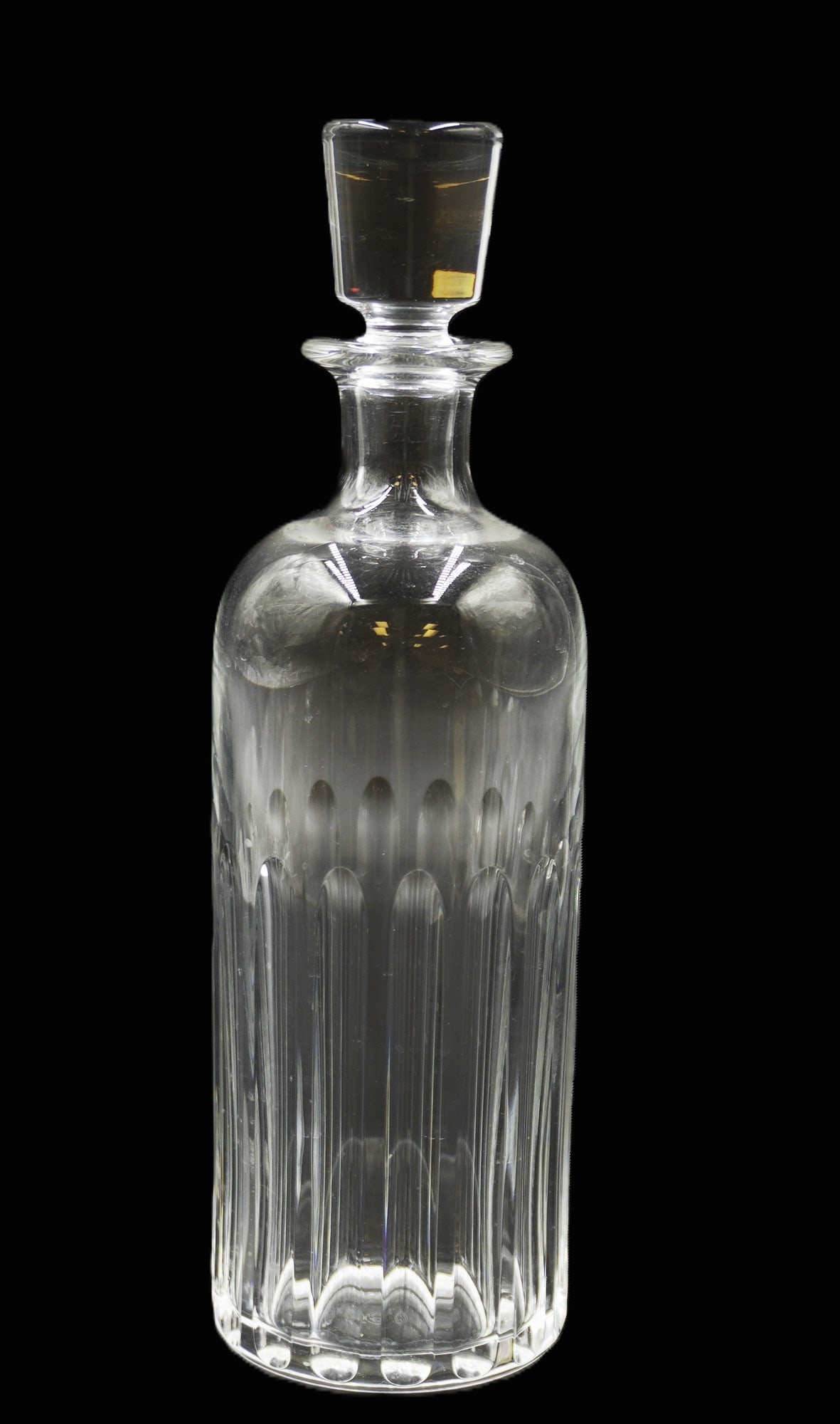 BACCARAT CRYSTAL ETNA DECANTER & STOPPER: Baccarat Crystal Etna Decanter & Stopper. In the original baccarat box. Measures 11.5" to top of stopper. Box 15.75"x7.5"x6". Weight 6 lbs