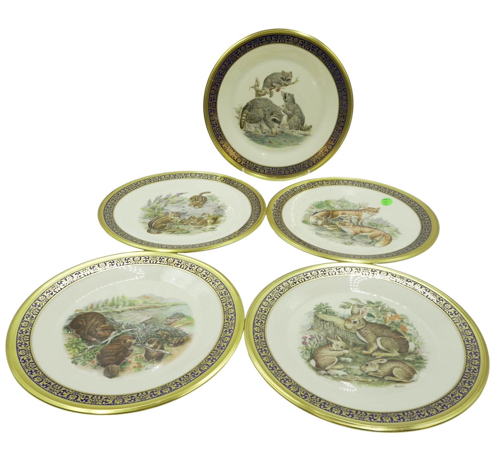 LENOX BOEHM WOODLAND WILDLIFE PLATES - 5 PIECES: 5 Lenox Boehm Woodland Wildelife plates, produced in 1975. This lot includes the pattern/designs Cottontail Rabbits, Raccoons, Beavers, Eastern Chipmunks, and Red Foxes. Each plate measures about 10.5