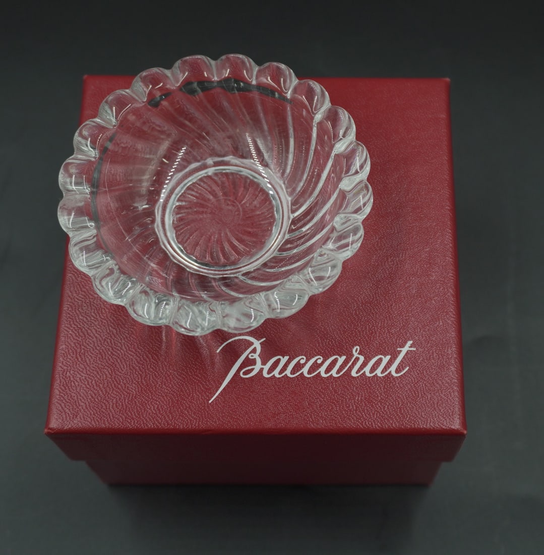 BACCARAT CRYSTAL SALT IN ORIGINAL BOX: Baccarat Crystal Salt 3 1/8". in the original red box. Box 4.25"x4.25"x3.25". Weight 6 oz.