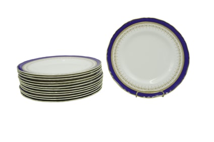 13 ROYAL WORCESTER REGENCY BLUE DINNER PLATES