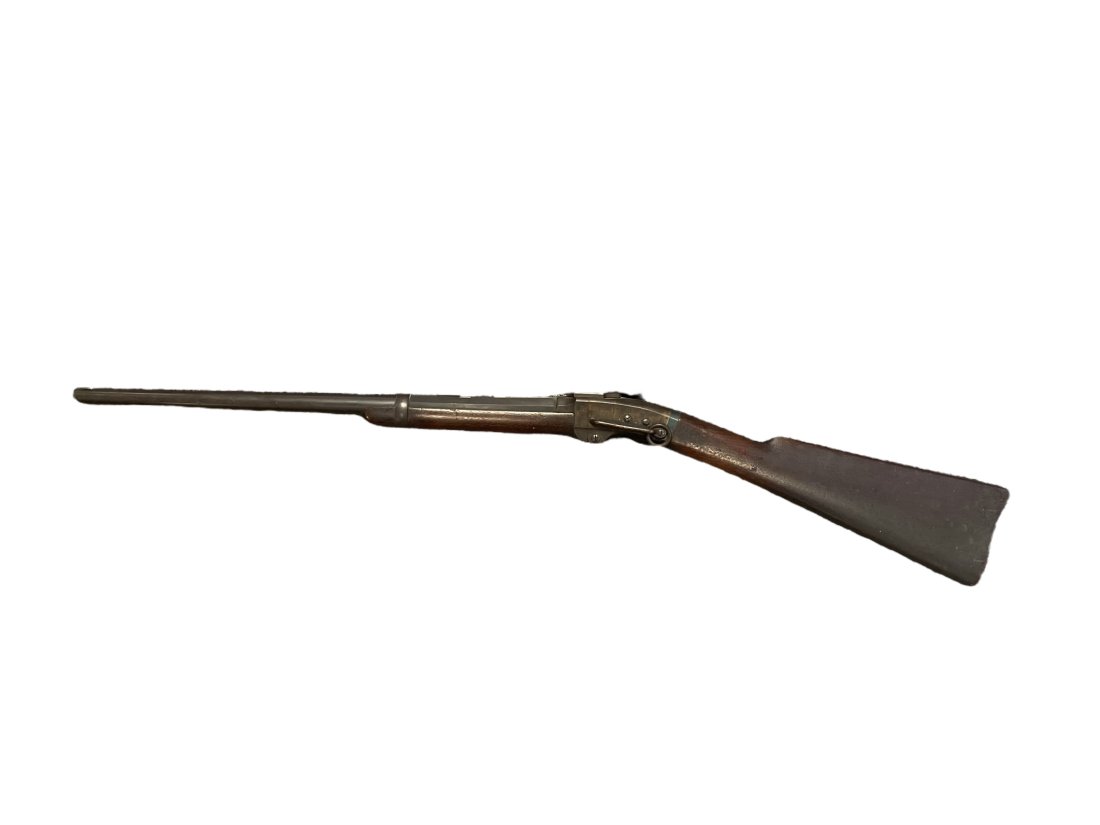 CIVIL WAR ANTIQUE POULTNEY & TRIMBLE SMITH CARBINE: Antique Smith's Patent Carbine, made circa 1863 by Massachusetts Arms Co. of Chicopee Falls, Mass. About 30,000 of these carbines were made and almost all of them were used in the Union cavalry of the