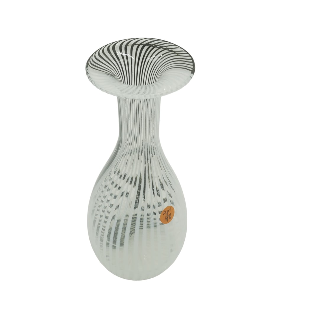 MCM DINO MARTENS MURANO MEZZA FILIGRANA VASE: MCM Dino Martens Mezza Filigrana For Aureliano Toso Murano Glass Vase. Measures 4"x4"x10.5". Weight 1 lb 8 oz. Dino Martens (1894-1970) was an Italian painter and designer particularly noted for his g