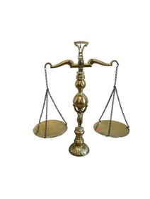 VINTAGE BRASS CHERUB SCALE OF JUSTICE