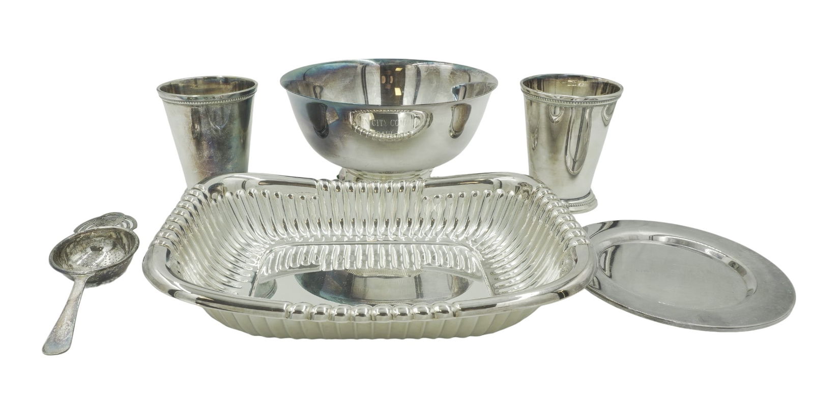 6 pc VINTAGE SILVER PLATE MINT JULEP CUPS + PAUL REVERE BOWL +: 1- Reed & Barton Paul Revere Bowl 8"x4". 2- Two Mint Julep Cups (2) Unmarked 4". 3- Fluted Vegetable Bowl 10.5"x7.5"x2.5". 4- LST Division 42 Wives Small Engraved Plate Wm A Rogers 6". 5- English EPNS
