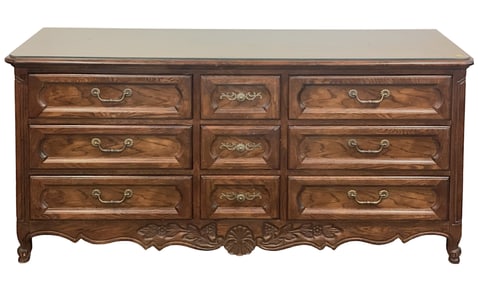 VINTAGE FRENCH COUNTRY TRIPLE DRESSER HICKORY MANUFACTURING