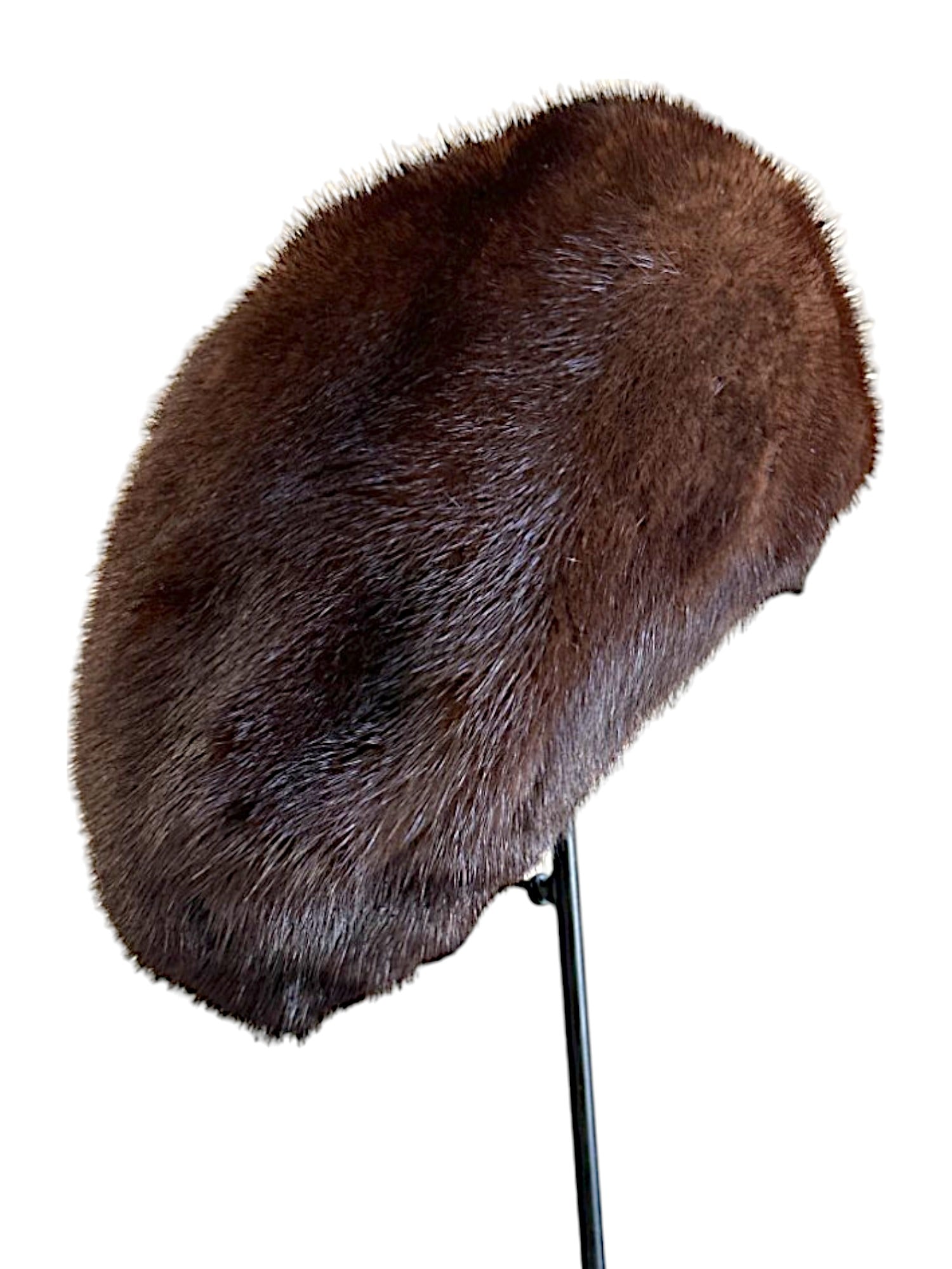 VINTAGE MINK HAT AUG W.SMITH CO.: Vintage Mink Hat by Aug. W Smith Co. Spartanburg, SC with Original Box. Measures 10 1/2" . Total weight 1 1/2 lb.