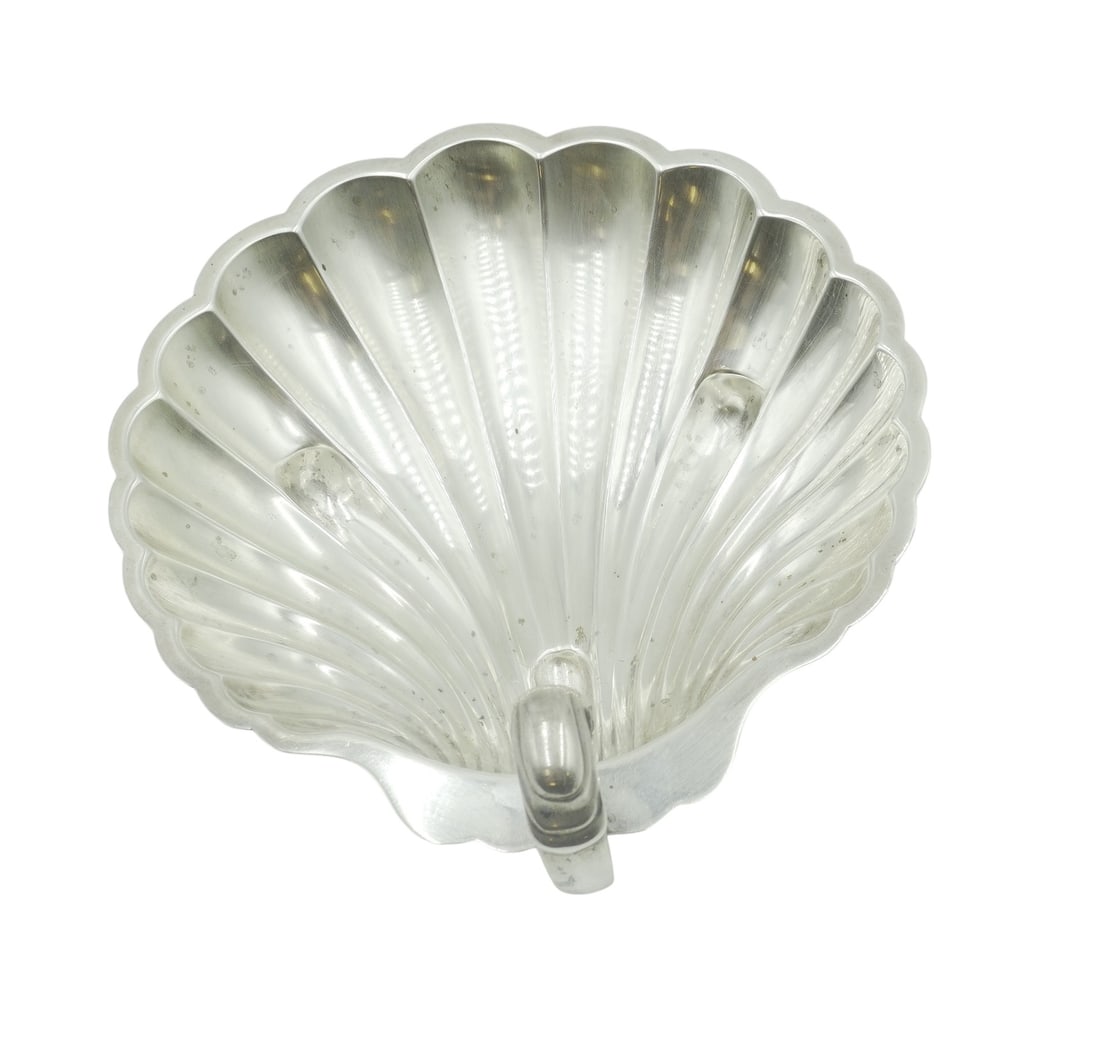 INTERNATIONAL STERLING SILVER FOOTED SHELL BOWL (1 of 4)