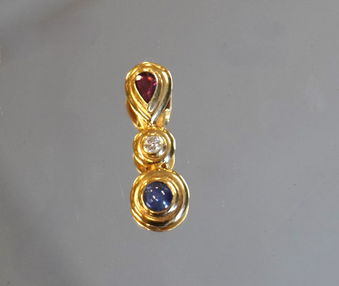 18k GOLD RUBY, DIAMOND, SAPPHIRE PENDANT (1 of 1)