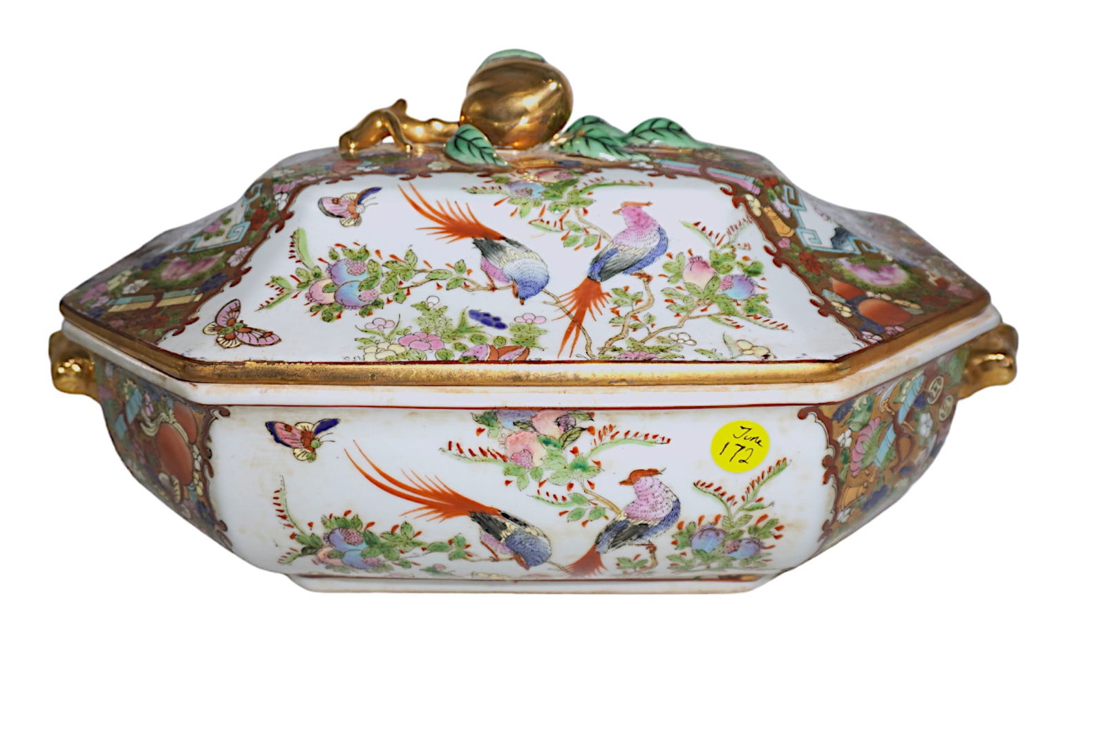 LARGE CHINESE EXPORT FAMILLE ROSE TUREEN (1 of 10)