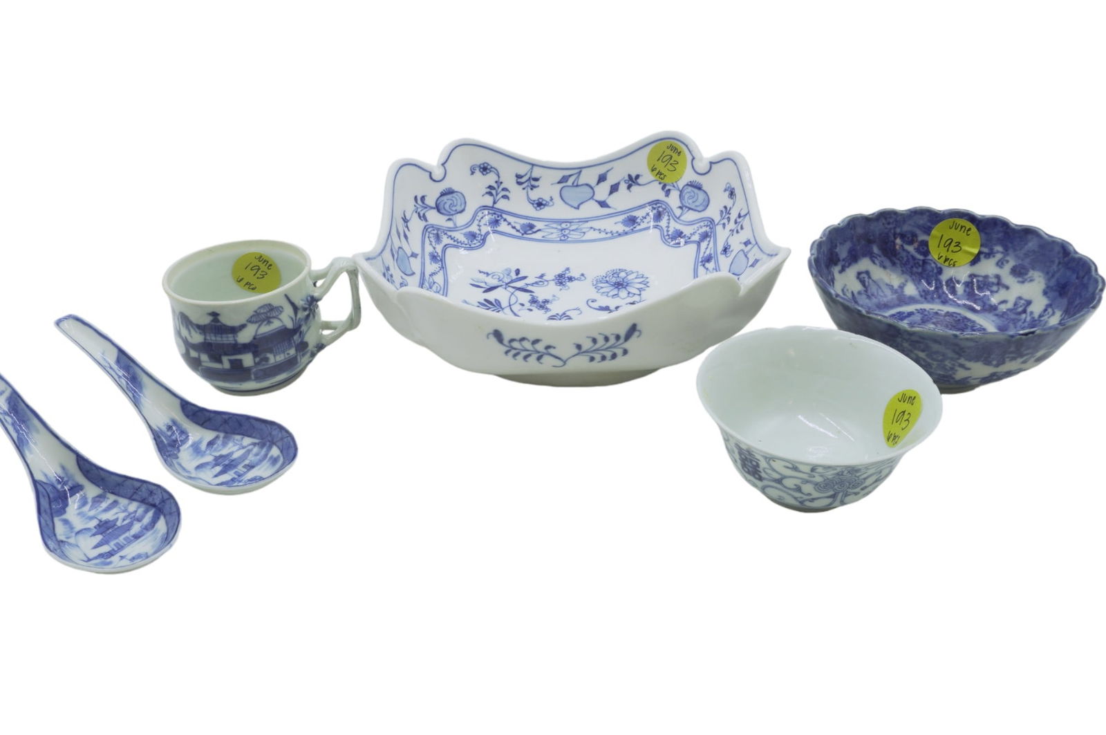 MEISSEN BLUE ONION BOWL AND OTHER PORCELAIN - 6 PIECES (1 of 6)