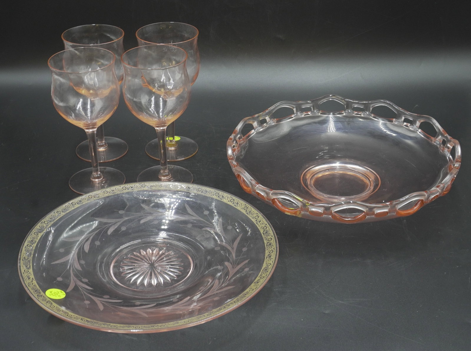 6 PC PINK MID CENTURY GLASS - WINES - BOWLS: 1 - Four (4) Hand Blown Pink Optic Wine Glasses 6.5". 2- Openwork Pink Bowl by Lancaster 11"x11"x2.5". 3 - Etched leaf & Berry Shallow Bowl 10.5"x1.5". Weight on all 4 lbs.