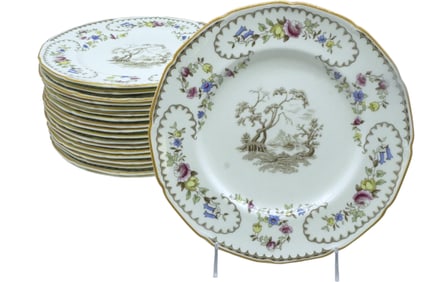 35 PC ROYAL DOULTON THE BEAUFORT ELEGANT CHINA