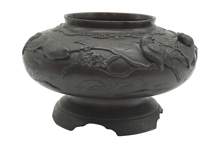 19TH C JAPANESE IKEBANA I BRONZE BIRDS JARDINIERE