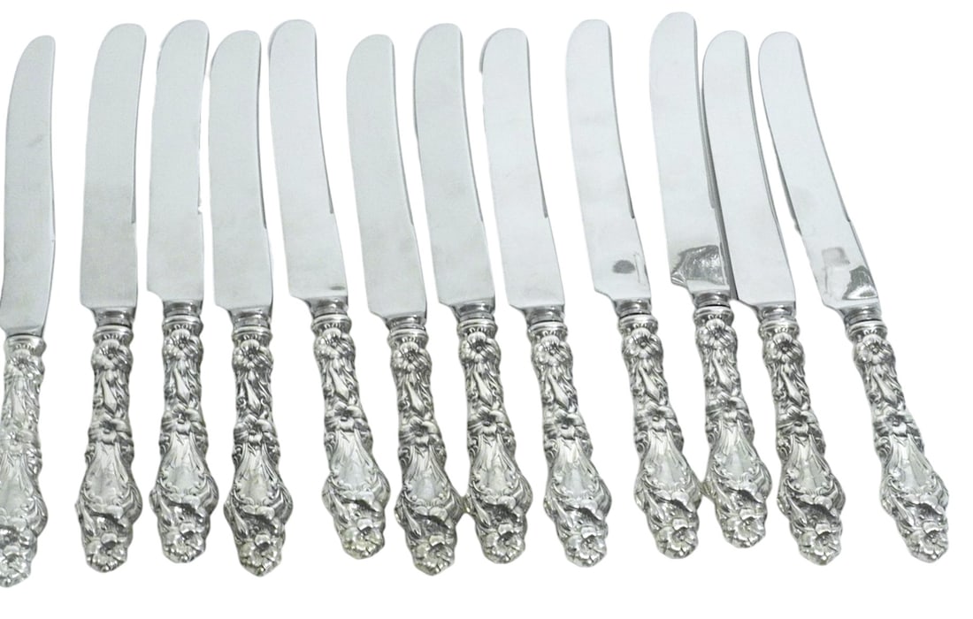 12 GORHAM STERLING SILVER LILY DINNER KNIVES (1 of 1)