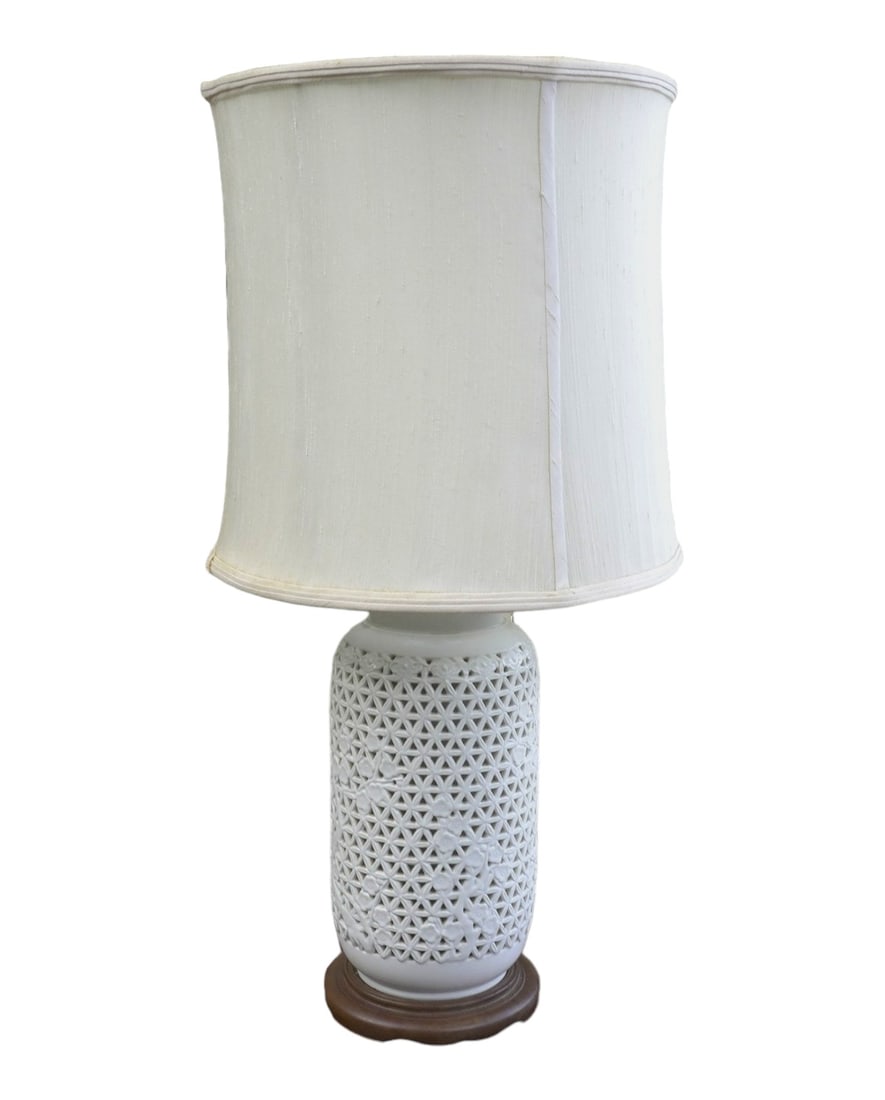 CHINESE BLANC DE CHINE PORCELAIN RETICULATED LAMP: Vintage Mid Century Chinese Porcelain Blanc de Chine Reticulated Lamp. Cherry Blossoms. Purchased in Peitou, Taipei, China. Just Lamp 7"x7"x18". Silk Shade 15"x15"x15". Assembled 29.5". Weight 10 lbs.
