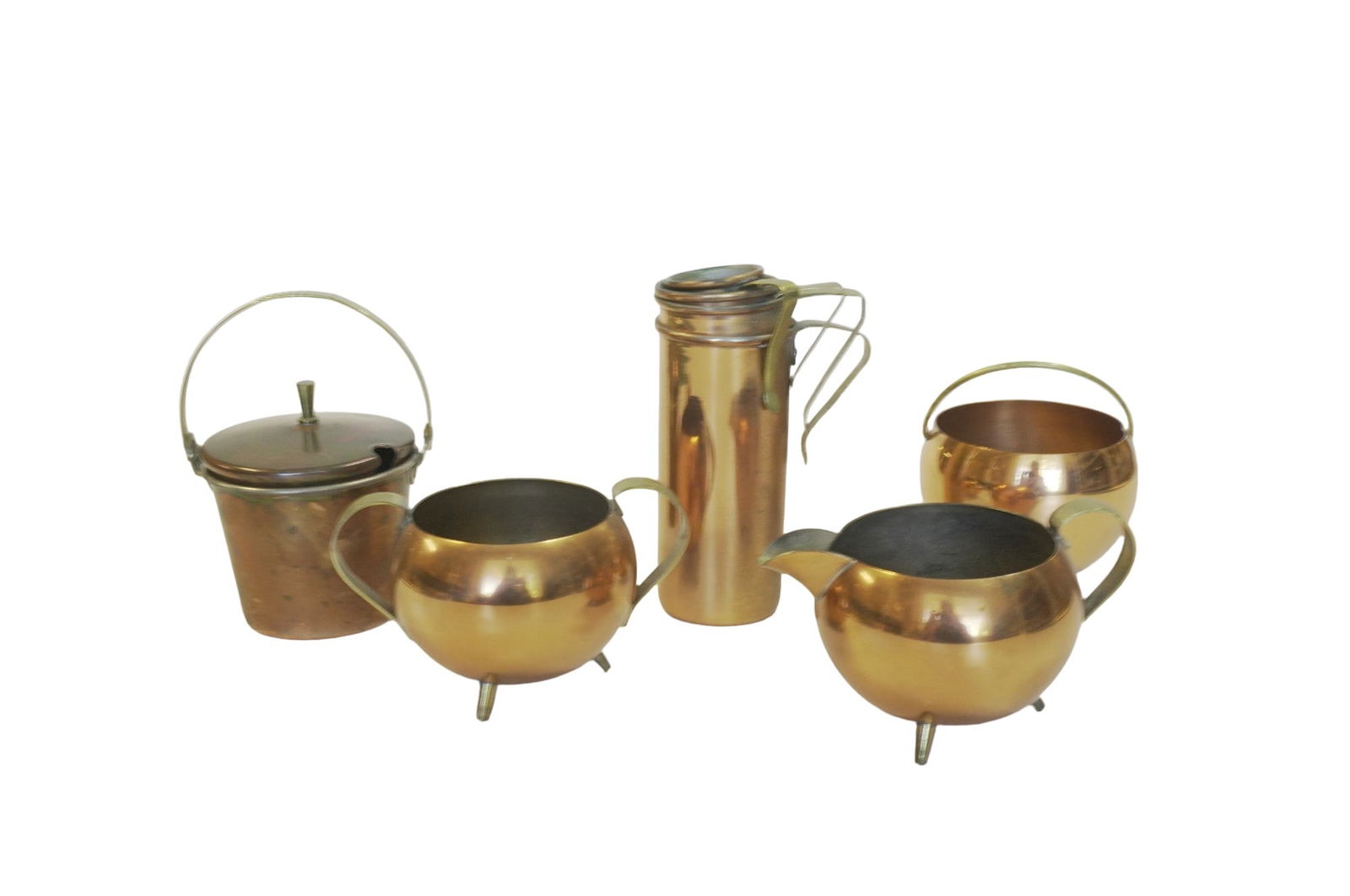 8 VINTAGE COPPER KITCHEN PIECES (1 of 4)