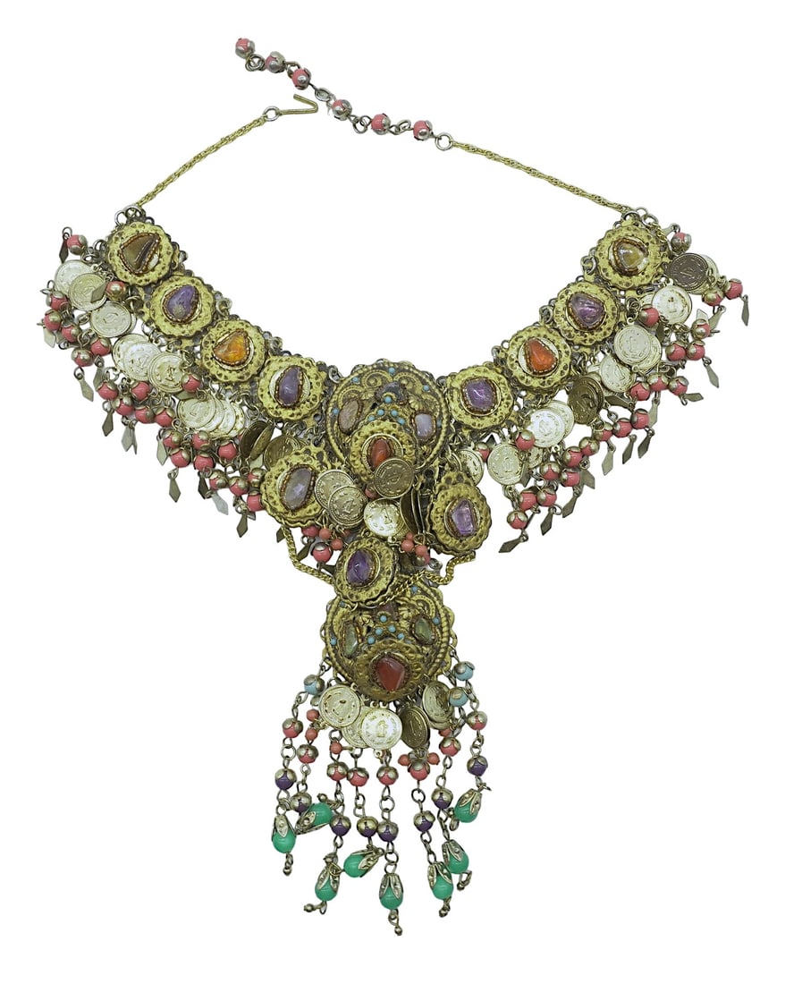 LARGE MIDDLE EASTERN TRIBAL NECKLACE (1 of 5)