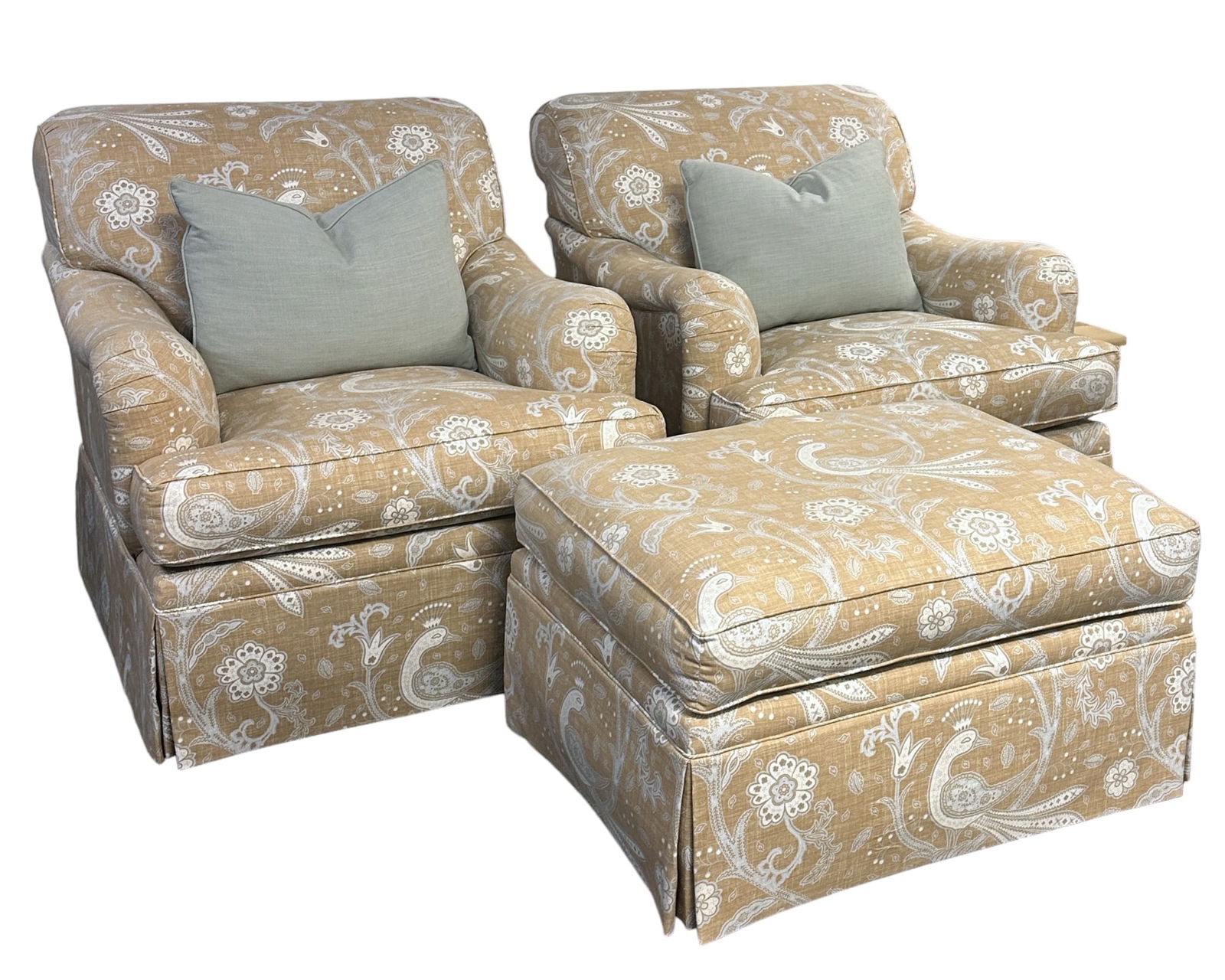 3 HENREDON UPHOLSTERY COLLECTION CHAIRS & OTTOMAN (1 of 7)