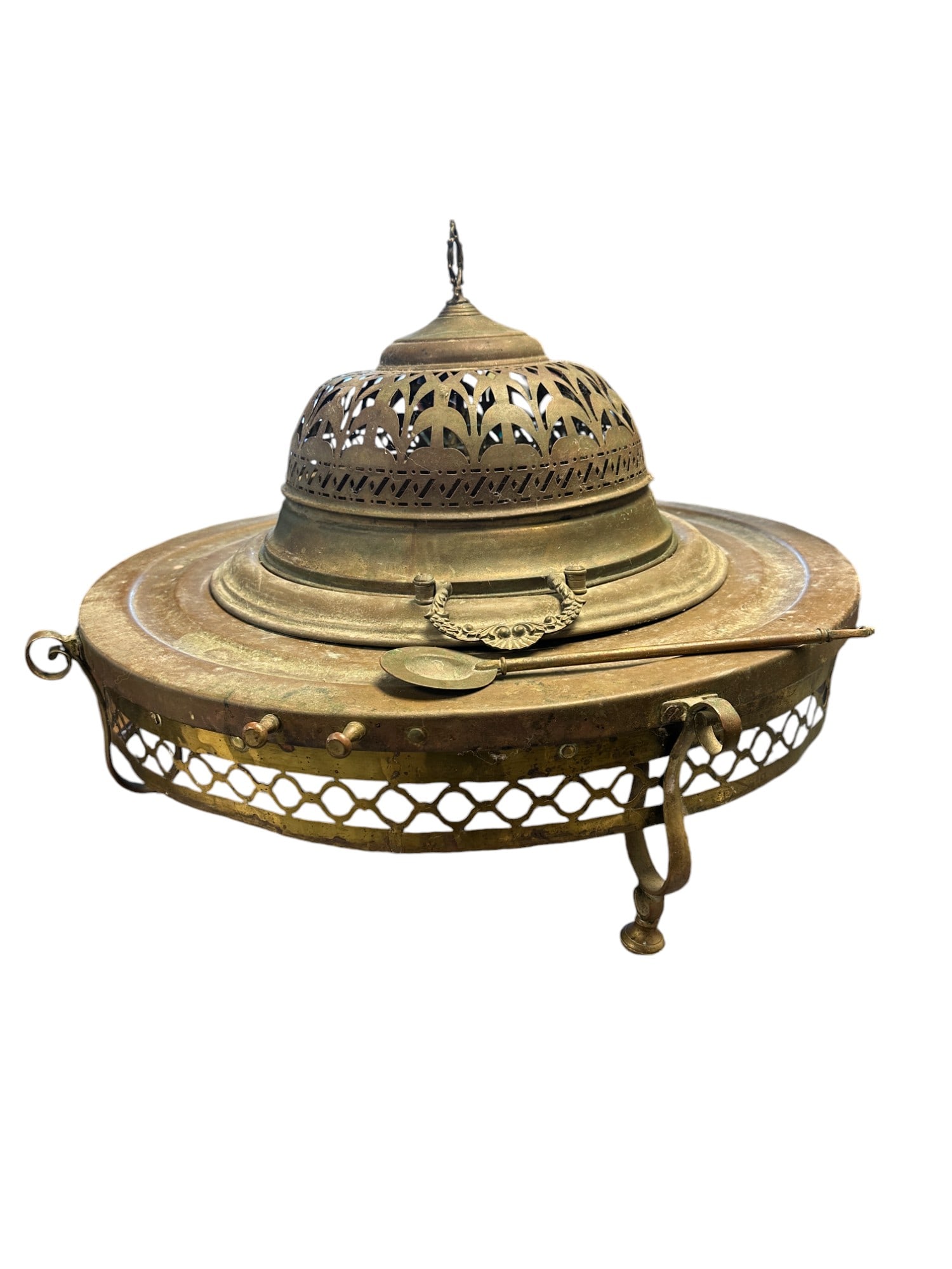 LARGE ANTIQUE SPANISH BRASS BRAZIER (1 of 2)