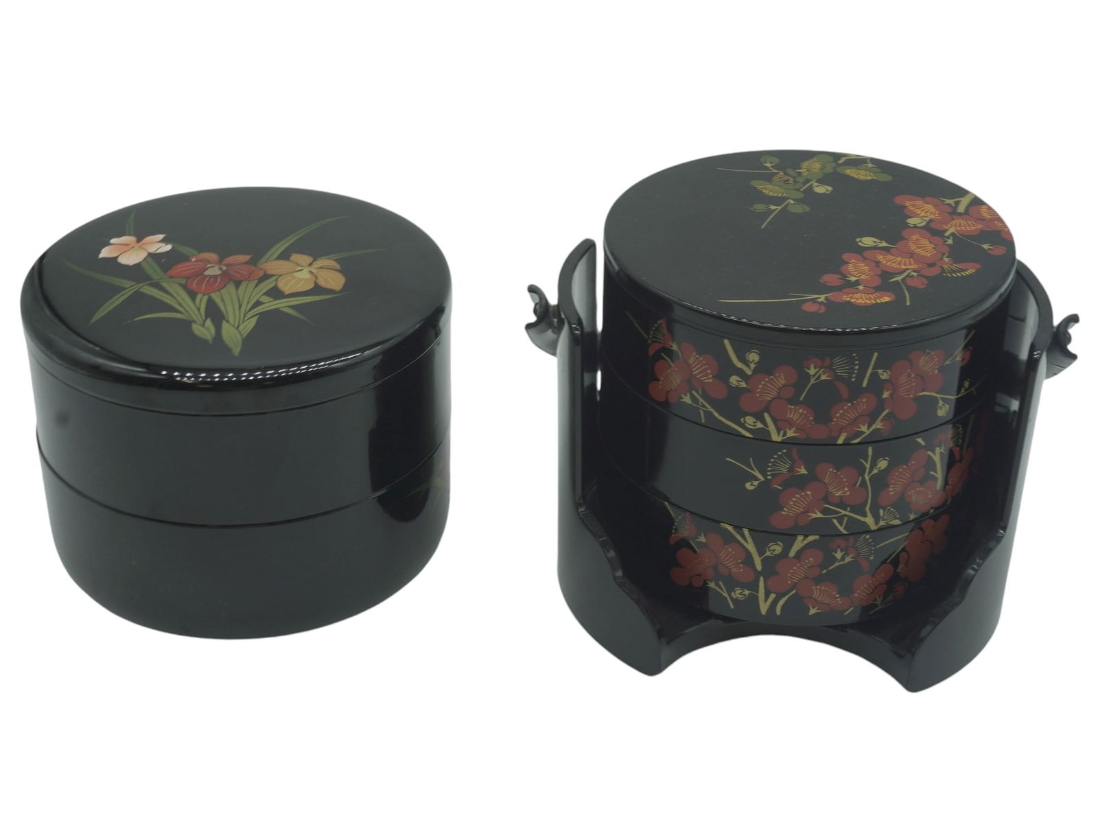 2 VINTAGE BLACK LACQUER JAPANESE BENTO BOXES AND CARRIER (1 of 6)