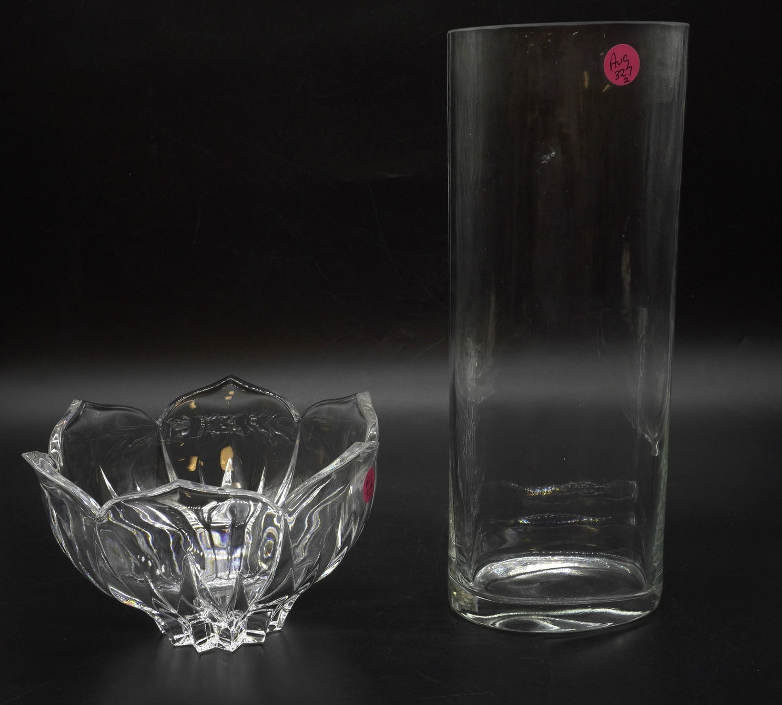 2 PC TALL GLASS VASE AND GORHAM LOTUS BOWL: Tall Glass Cylinder Vase 5"x3.5"x12.5". Gorham Glass Lotus Bowl 8"x8"x4.75". Weight 5 lbs 10 oz