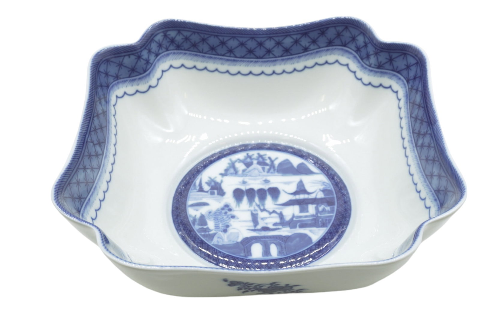 MOTTAHEDEH BLUE CANTON SQUARE BOWL: Mottahedeh Blue Canton 9 1/4" Square Vegetable Bowl. Historic Charleston Reproduction. 9 1/2"x3 1'2". Weight 2 lbs