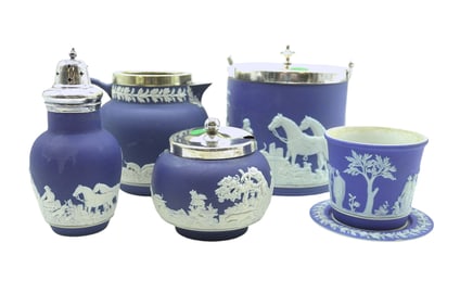 5 pc WEDGWOOD BLUE JASPER HUNT SCENE