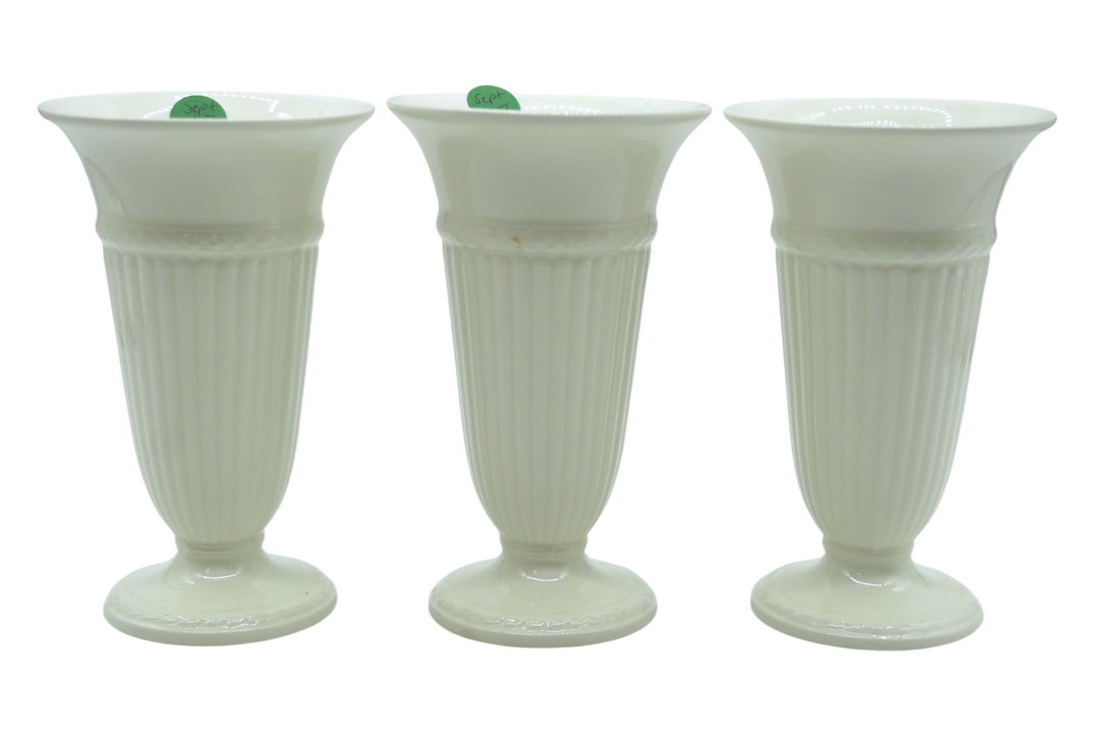 3 WEDGWOOD EDME CREAM VASES (1 of 6)