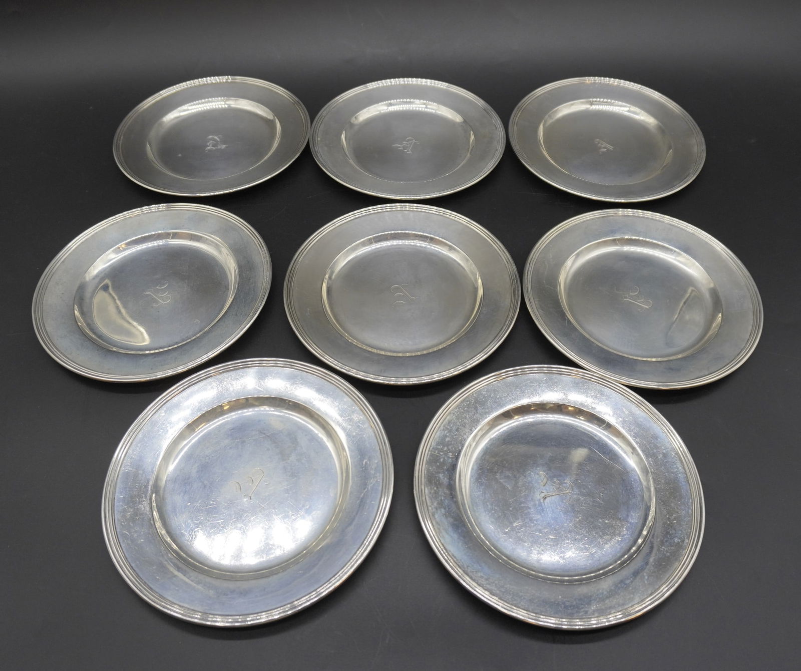 8 VINTAGE STERLING SILVER BREAD PLATES (1 of 4)