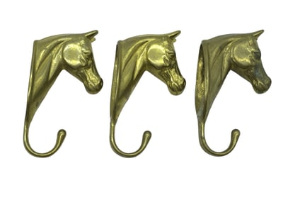 3 BRASS HORSE HEAD WALL MOUNT HOOKS