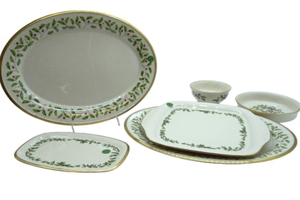 6 PIECES LENOX HOLIDAY DINNERWARE COLLECTION