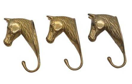 3 BRASS HORSE HEAD WALL MOUNT HOOKS