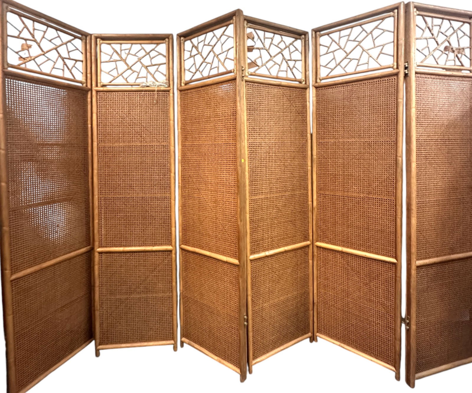 MCM MCGUIRE BAMBOO AND RATTAN 6 PANEL DRESSING SCREEN / DIVIDER (1 of 2)