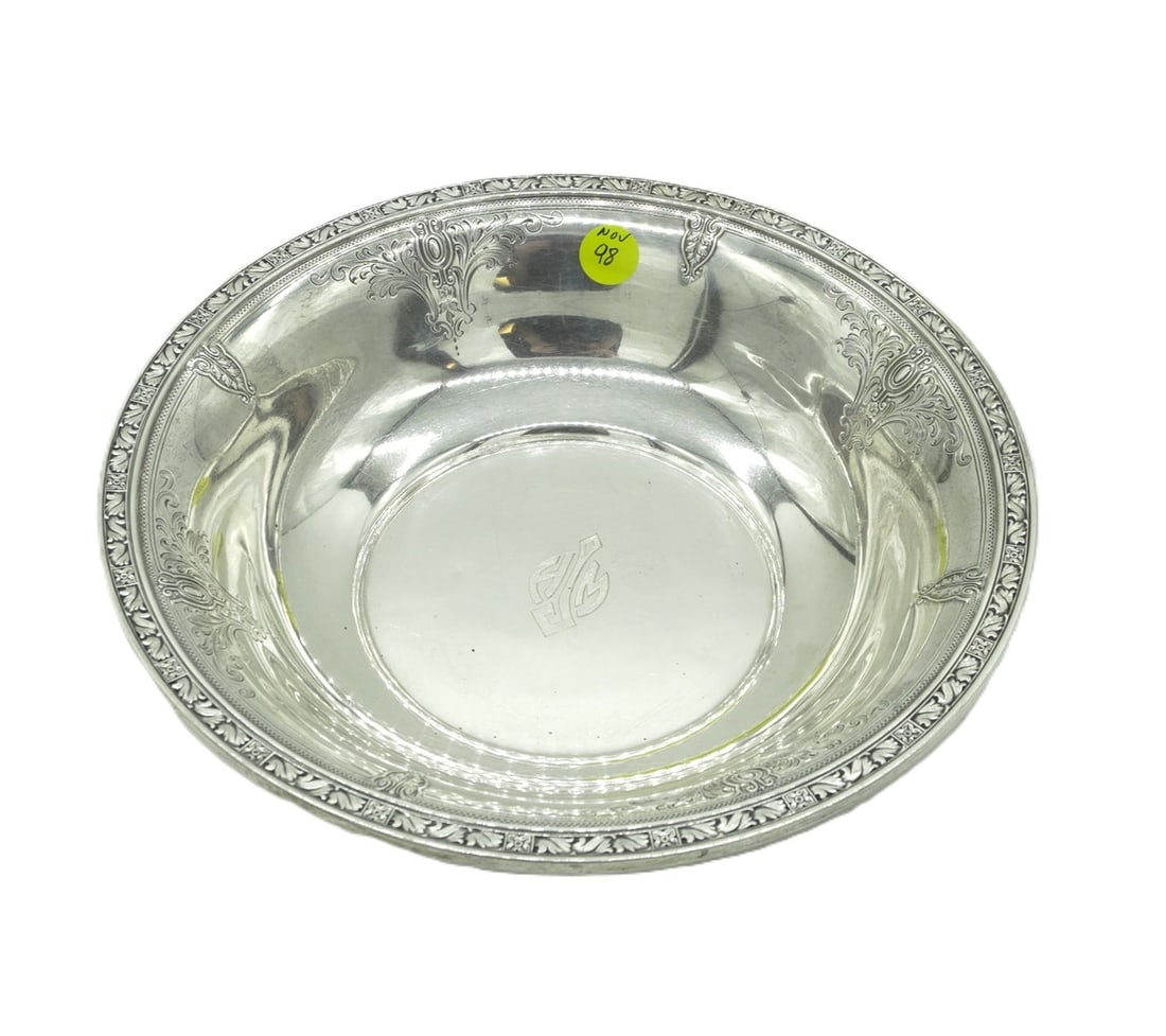 GORHAM STERLING SILVER BOWL CINDERELLA PATTERN (1 of 3)