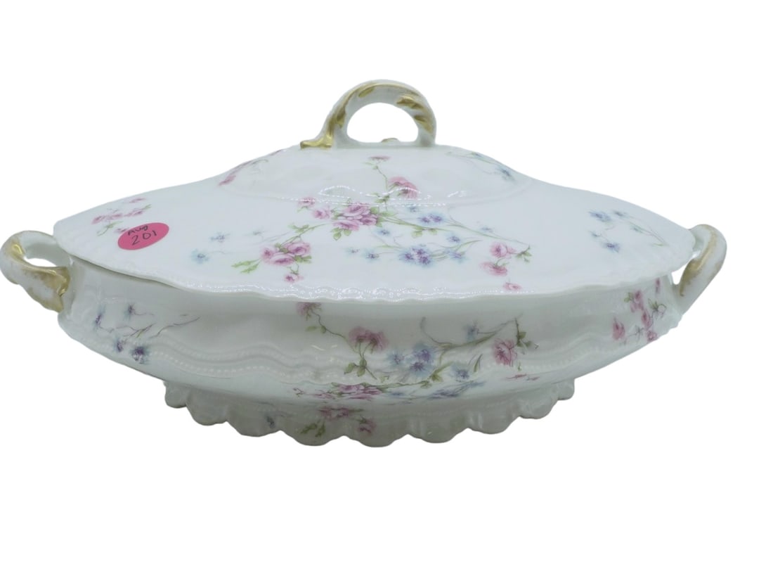 THEODORE HAVILAND LIMOGES COVERED DISH (1 of 3)