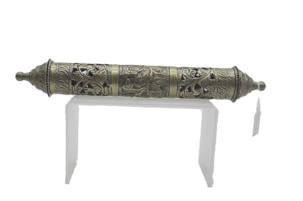 ANTIQUE ORNATE SILVER SCROLL HOLDER