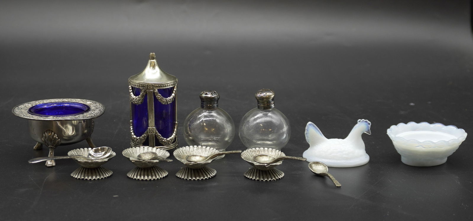 LOT OF VINTAGE/ANTIQUE SALT CELLARS AND S&P HOLDERS - 9 PIECES (1 of 6)