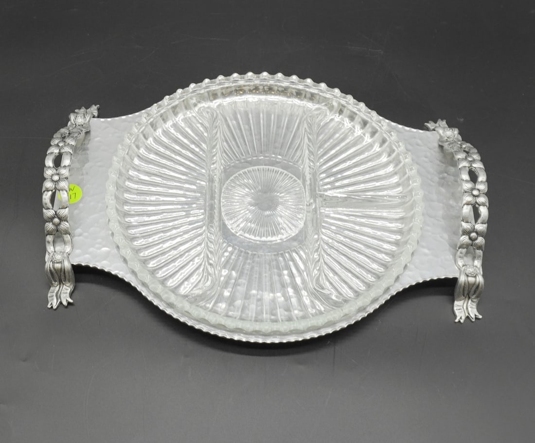 VINTAGE RODNEY KENT HAND HAMMERED ALUMINUM TRAY (1 of 5)