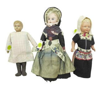 3 VINTAGE AND ANTIQUE DOLLS