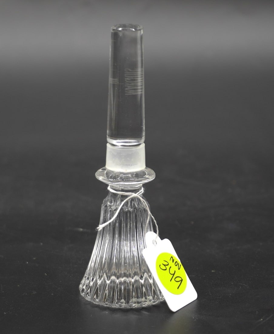 MARQUIS BY WATERFORD WINE BOTTLE STOPPER: Marquis by Waterford Wine Bottle Stopper. Measures 4.5" x 1.5" dia. and weighs 3.5 oz.