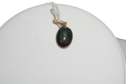 14k BLACK FIRE OPAL PENDANT