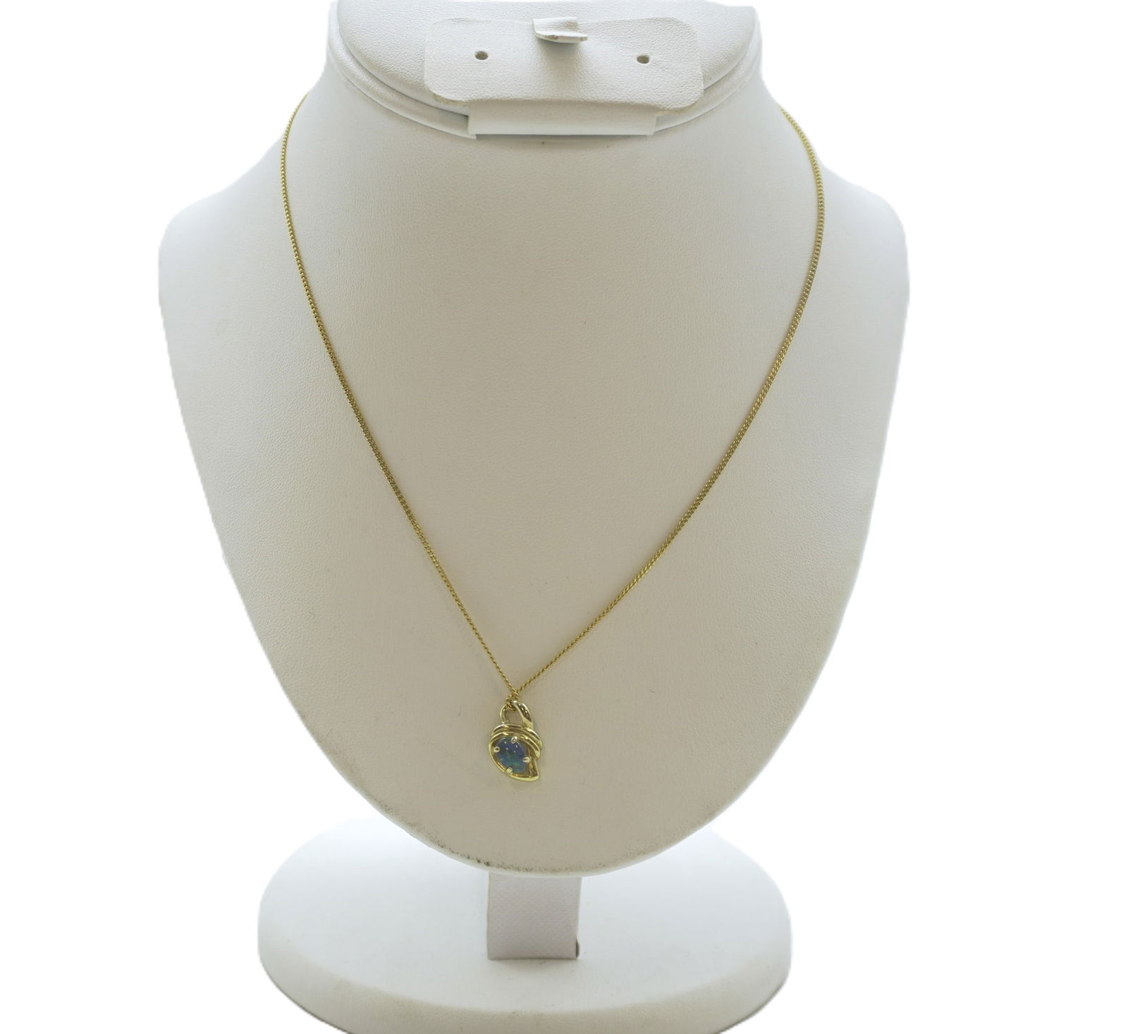 14K JELLY OPAL PENDANT AND 14K CHAIN (1 of 2)