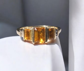 ESTATE 14K CITRINE RING SZ 7.5