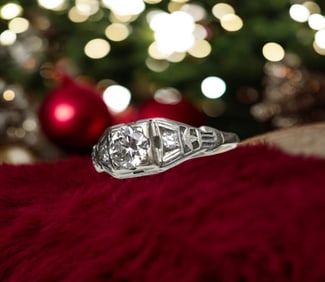 18K WHITE GOLD EUROPEAN CUT DIAMOND RING