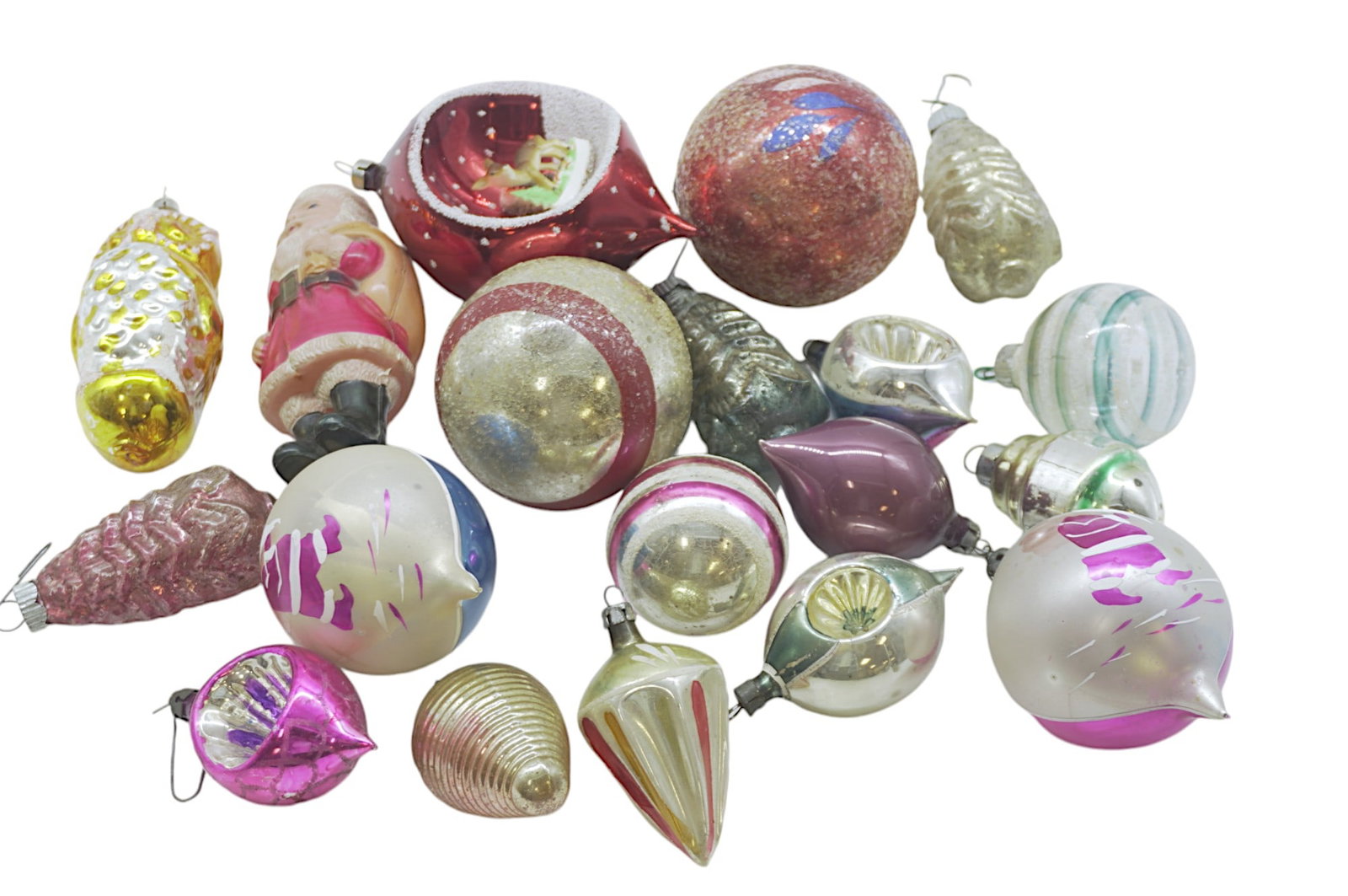 MID CENTURY GLASS ORNAMENTS - 19 PIECES: Mid Century Glass Ornaments in Various Colors and Designs. 19 Pieces, total lot weight is 15.8 oz.