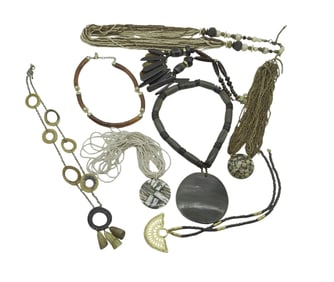 8 VINTAGE NATURAL SHELL/BEADED NECKLACES